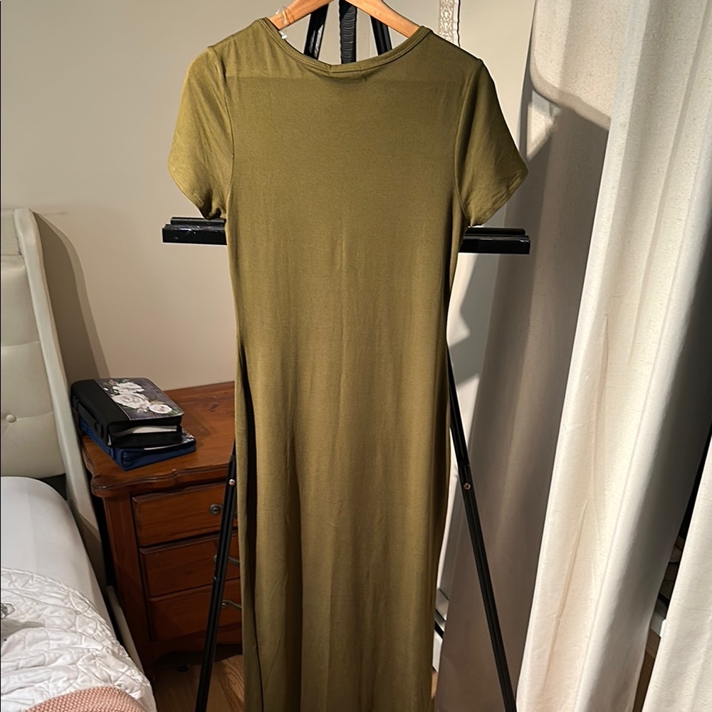 Maxi Dress with front Slits - Picture 5 of 5